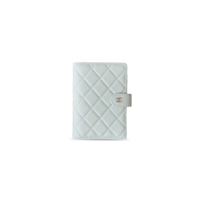 CHANEL MASTER CAVIAR QUILTED PASSPORT HOLDER A96066 (15*10*3cm) 